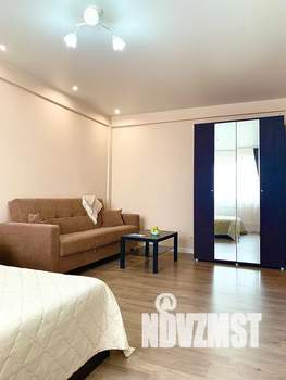 1-к квартира, посуточно, 40м2, 14/17 этаж