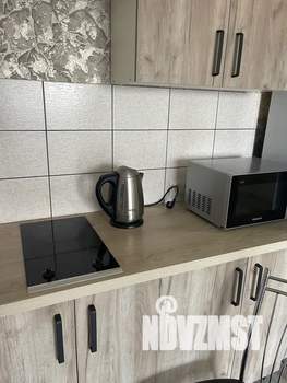 1-к квартира, посуточно, 40м2, 3/17 этаж