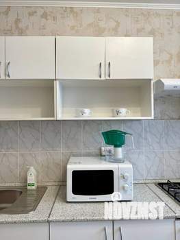 1-к квартира, посуточно, 38м2, 4/11 этаж