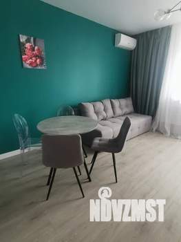 1-к квартира, посуточно, 38м2, 13/17 этаж