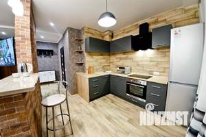 1-к квартира, посуточно, 45м2, 1/1 этаж