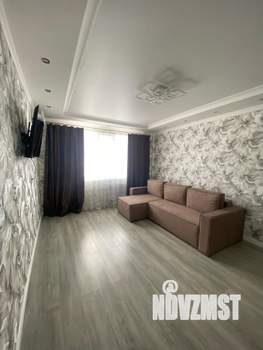 1-к квартира, посуточно, 38м2, 17/18 этаж