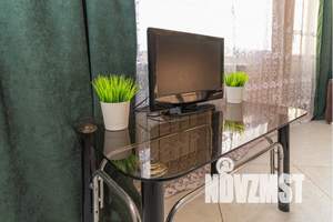 2-к квартира, посуточно, 65м2, 2/17 этаж