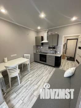 1-к квартира, посуточно, 35м2, 4/17 этаж