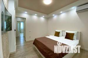2-к квартира, посуточно, 54м2, 13/17 этаж