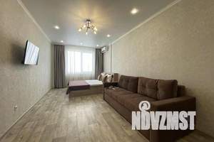 1-к квартира, посуточно, 45м2, 19/25 этаж