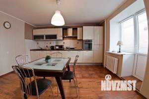 2-к квартира, посуточно, 90м2, 1/1 этаж