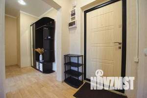 1-к квартира, посуточно, 40м2, 9/16 этаж