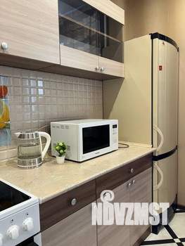 1-к квартира, посуточно, 42м2, 9/12 этаж