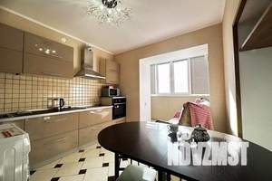 2-к квартира, посуточно, 75м2, 3/17 этаж