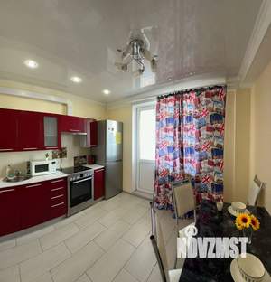 1-к квартира, посуточно, 40м2, 17/17 этаж