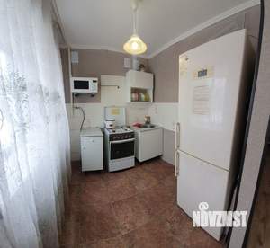 3-к квартира, посуточно, 49м2, 2/5 этаж