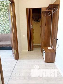 1-к квартира, посуточно, 42м2, 1/1 этаж