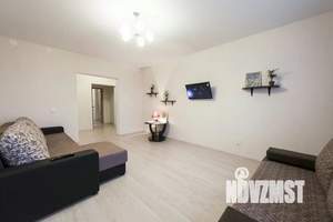 2-к квартира, посуточно, 75м2, 1/1 этаж