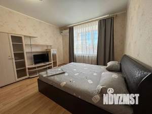 1-к квартира, посуточно, 46м2, 3/15 этаж