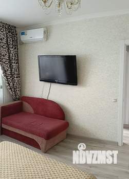 1-к квартира, посуточно, 32м2, 1/9 этаж