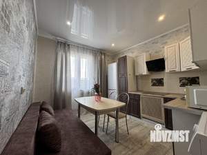 1-к квартира, посуточно, 40м2, 9/16 этаж