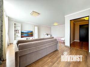 1-к квартира, посуточно, 54м2, 1/1 этаж