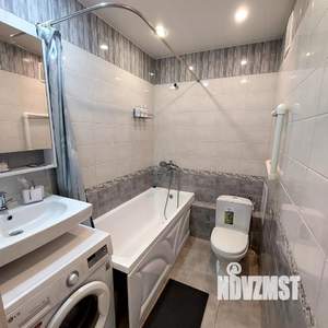 Студия квартира, посуточно, 29м2, 14/17 этаж