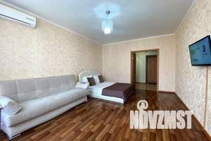 1-к квартира, посуточно, 48м2, 10/17 этаж