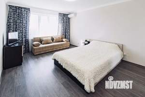 1-к квартира, посуточно, 40м2, 17/17 этаж