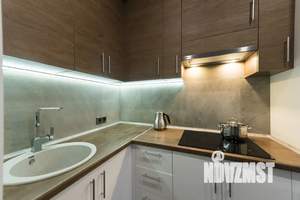 1-к квартира, посуточно, 60м2, 2/17 этаж