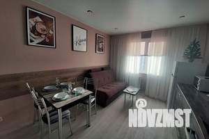 1-к квартира, посуточно, 40м2, 10/17 этаж