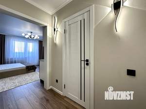 Студия квартира, посуточно, 35м2, 21/24 этаж