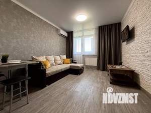 1-к квартира, посуточно, 45м2, 1/1 этаж