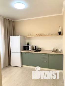 1-к квартира, посуточно, 40м2, 4/20 этаж