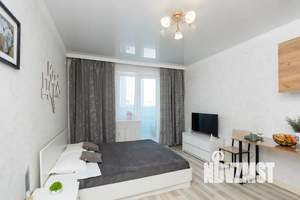 Студия квартира, посуточно, 24м2, 1/17 этаж