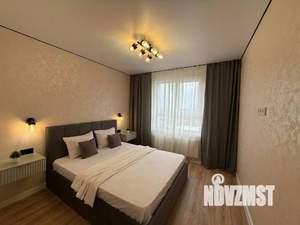 1-к квартира, посуточно, 42м2, 1/1 этаж