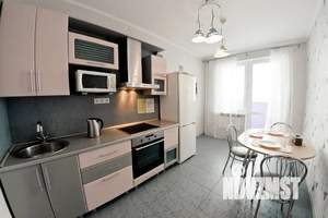 1-к квартира, посуточно, 54м2, 13/15 этаж