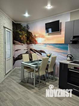 1-к квартира, посуточно, 40м2, 1/17 этаж