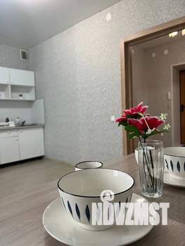 1-к квартира, посуточно, 38м2, 2/13 этаж