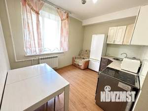 2-к квартира, посуточно, 56м2, 3/17 этаж