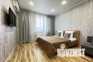 1-к квартира, посуточно, 43м2, 8/17 этаж