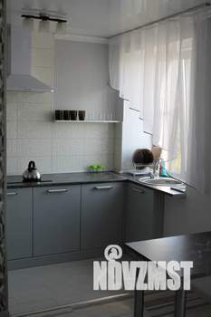 Студия квартира, посуточно, 35м2, 5/9 этаж