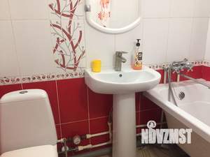 1-к квартира, посуточно, 40м2, 1/9 этаж