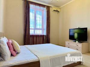 1-к квартира, посуточно, 42м2, 6/10 этаж