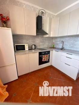 1-к квартира, посуточно, 50м2, 6/13 этаж