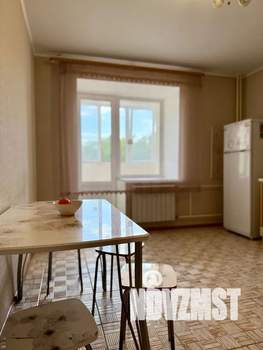 1-к квартира, посуточно, 46м2, 3/15 этаж