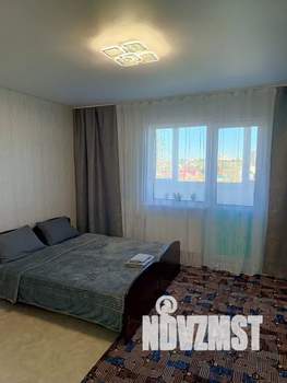 Студия квартира, посуточно, 27м2, 5/18 этаж