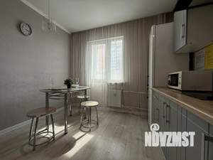 1-к квартира, посуточно, 45м2, 8/17 этаж