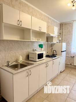 1-к квартира, посуточно, 38м2, 4/11 этаж