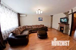 2-к квартира, посуточно, 90м2, 1/1 этаж