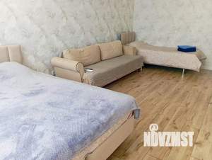 2-к квартира, посуточно, 62м2, 1/1 этаж