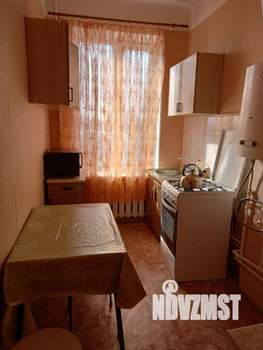 2-к квартира, посуточно, 48м2, 3/3 этаж