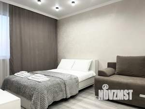 1-к квартира, посуточно, 43м2, 12/17 этаж