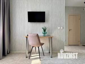 1-к квартира, посуточно, 42м2, 16/17 этаж